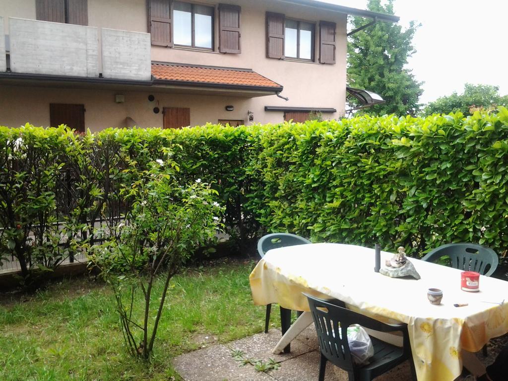 Villetta Rossini Appartamento Da Condividere Con Me Luciano Servizio Ospiti Taxi Driver Navetta No Wifi 2 Camera Da Letto Per 5 Persone Valbrembo 外观 照片