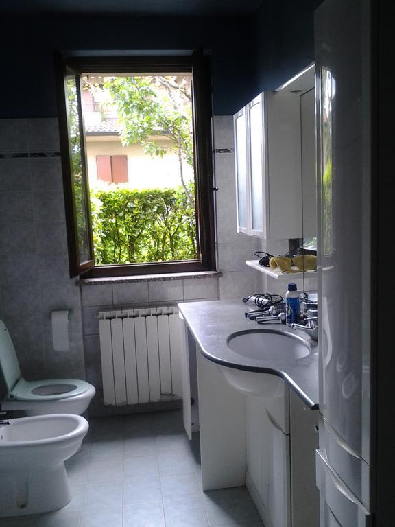 Villetta Rossini Appartamento Da Condividere Con Me Luciano Servizio Ospiti Taxi Driver Navetta No Wifi 2 Camera Da Letto Per 5 Persone Valbrembo 外观 照片