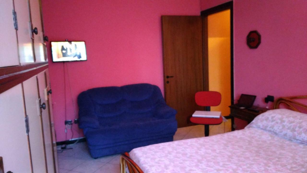 Villetta Rossini Appartamento Da Condividere Con Me Luciano Servizio Ospiti Taxi Driver Navetta No Wifi 2 Camera Da Letto Per 5 Persone Valbrembo 外观 照片